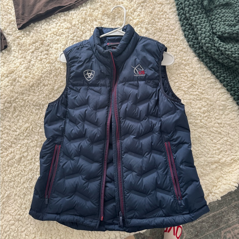Ariat US Equestrian Navy Puffer Vest Size Large